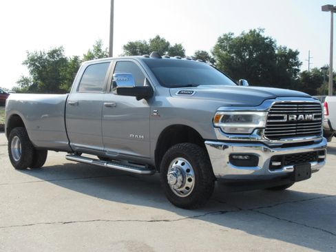 Used 2023 RAM 3500 Laramie AWD/4WD image 1