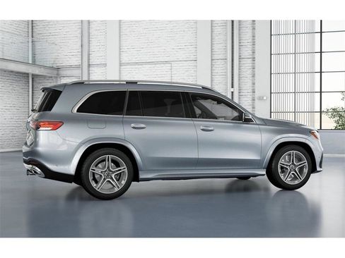 New 2025 Mercedes-Benz GLS 450 4MATIC image 18
