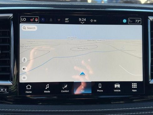 New 2026 Chrysler Pacifica Limited w/ S Appearance Package image 18