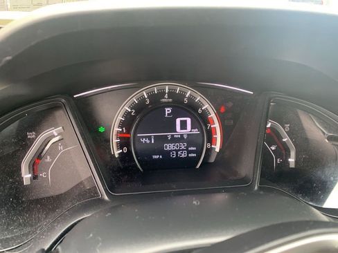 Used 2017 Honda Civic LX image 29