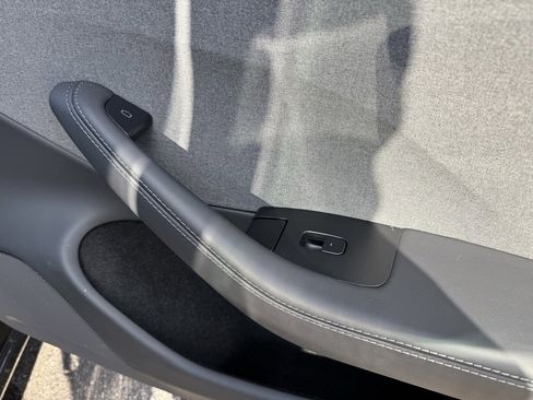 Used 2025 Tesla Model 3 Long Range image 44