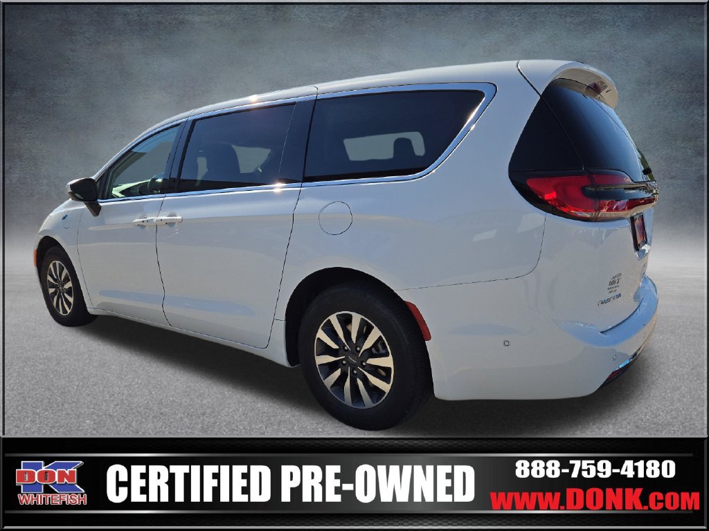 Used 2023 Chrysler Pacifica Touring-L FWD image 6