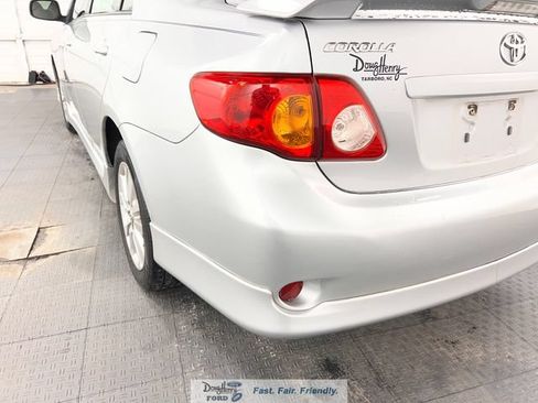 Used 2010 Toyota Corolla S FWD image 13