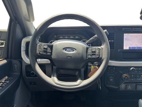 Used 2024 Ford F250 XL RWD image 18