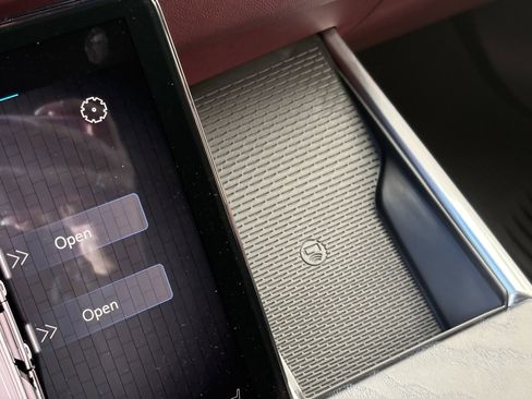 New 2026 Cadillac Escalade Luxury w/ Touring Package image 32