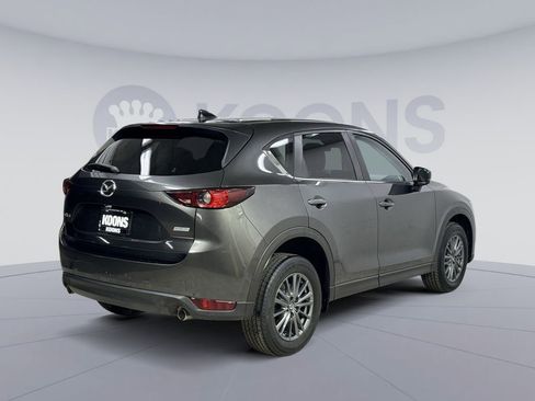 Used 2017 MAZDA CX-5 Touring image 12