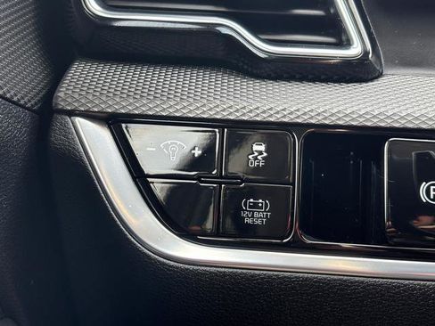 Certified 2023 Kia Sportage LX image 25