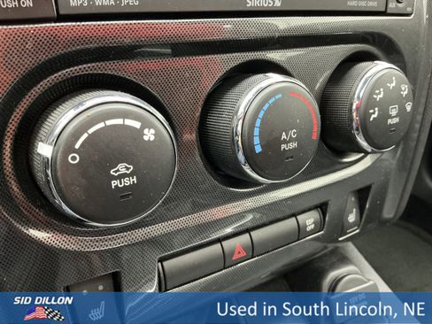 Used 2010 Dodge Challenger R/T image 11