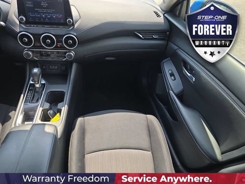 Used 2024 Nissan Sentra SV FWD image 17
