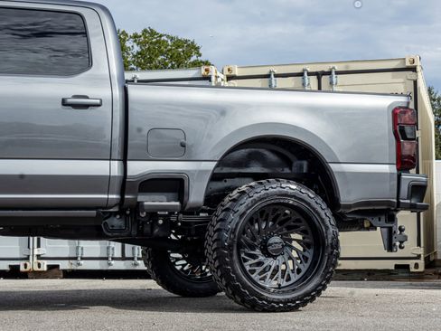 New 2025 Ford F250 Lariat w/ Lariat Ultimate Package image 18