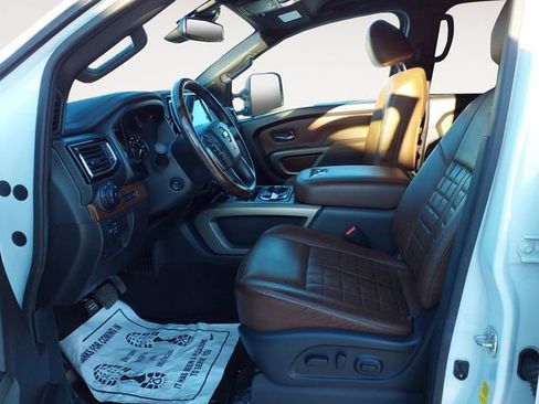 Used 2021 Nissan Titan Platinum Reserve w/ Off Road Protection Package image 15