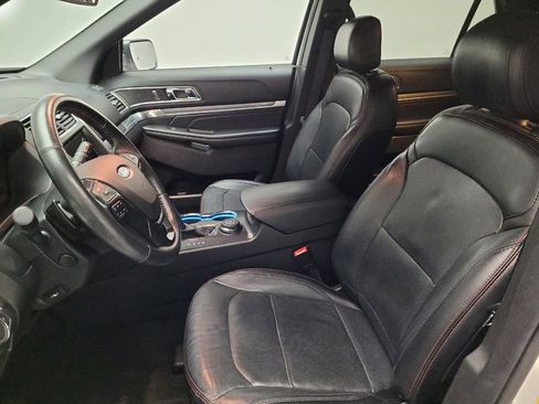 Used 2017 Ford Explorer Sport w/ Equipment Group 401A AWD/4WD image 17
