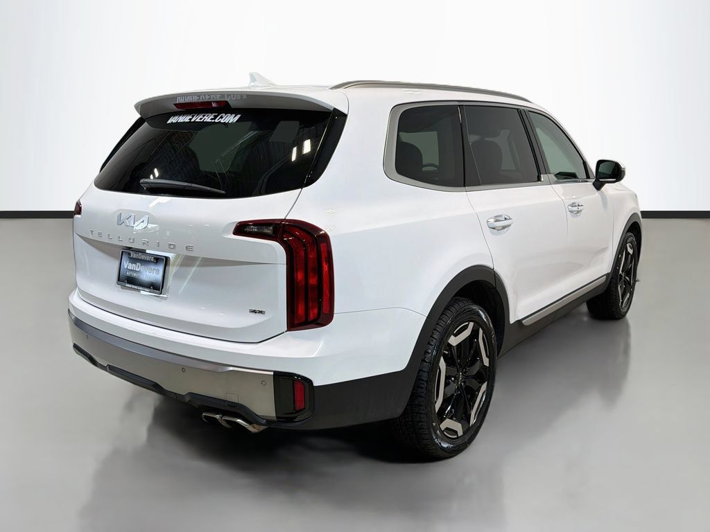 Used 2025 Kia Telluride S AWD/4WD image 7