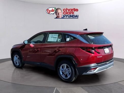 New 2026 Hyundai Tucson SE FWD image 3