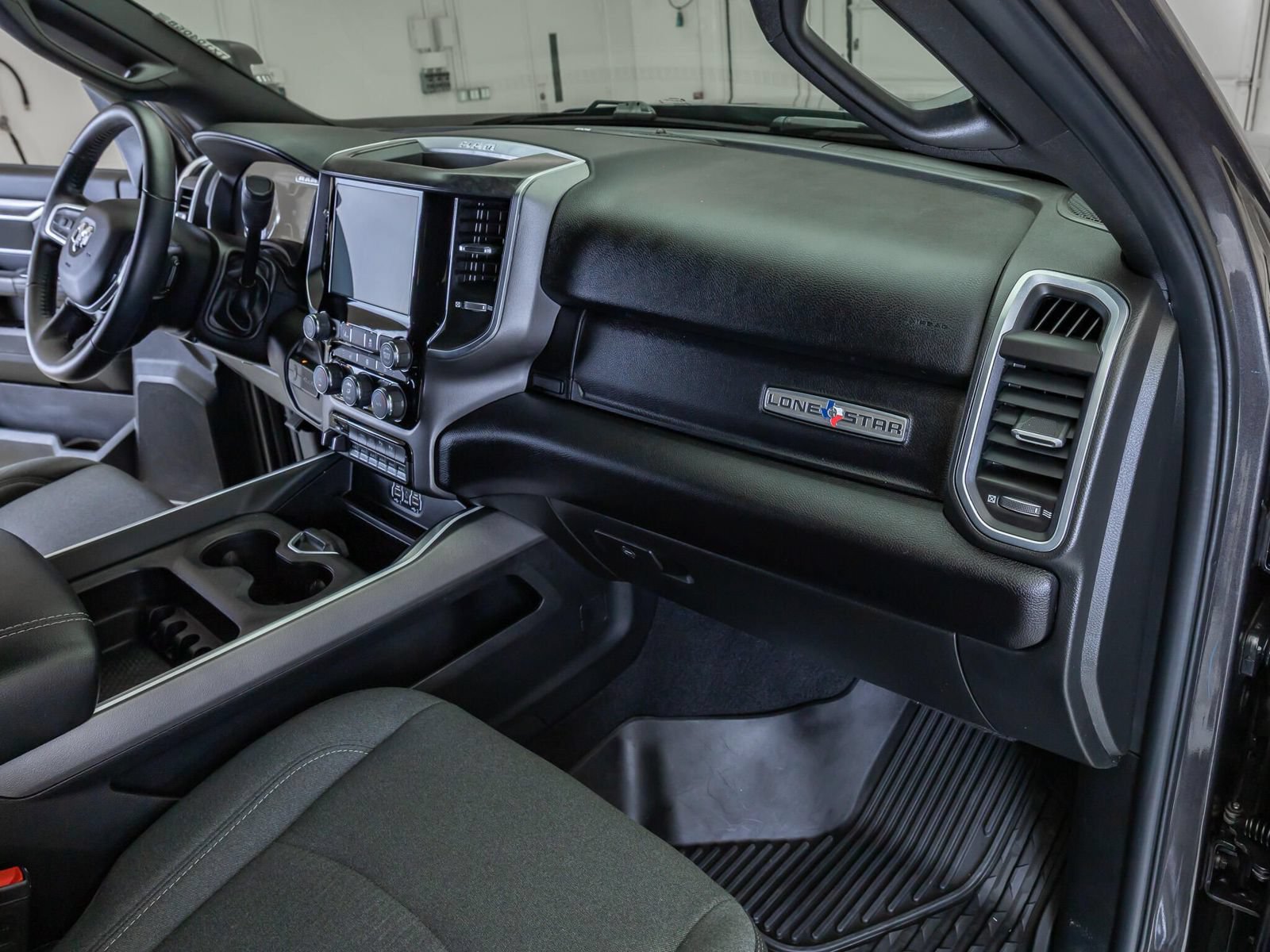 Used 2024 RAM 2500 Lone Star w/ Night Edition AWD/4WD image 16