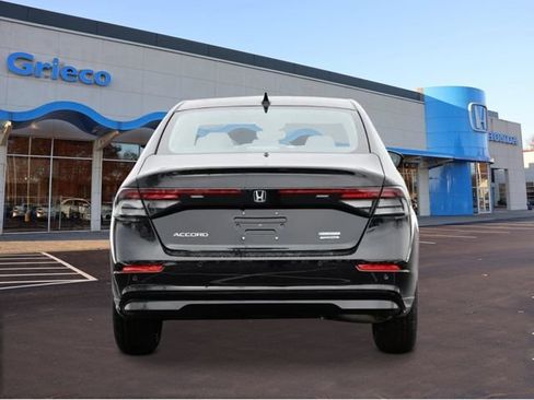 New 2026 Honda Accord Touring image 4