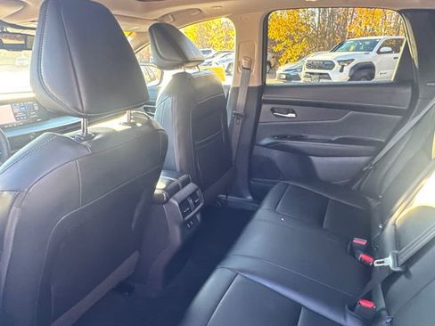 Used 2025 Nissan Murano SL image 20