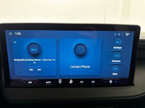 Used 2025 Ford Maverick Lobo AWD/4WD image 12