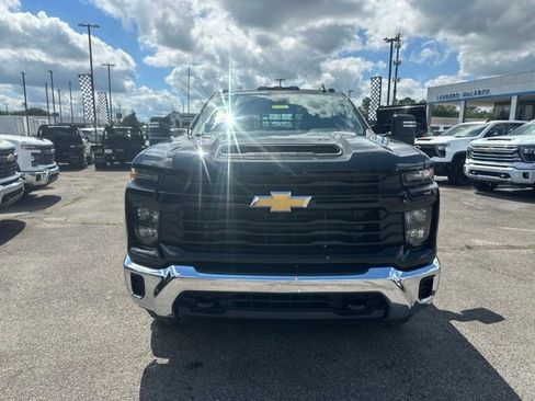 New 2026 Chevrolet Silverado 3500 W/T AWD/4WD image 8