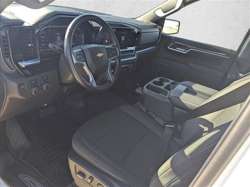Certified 2022 Chevrolet Silverado 1500 LT image 9