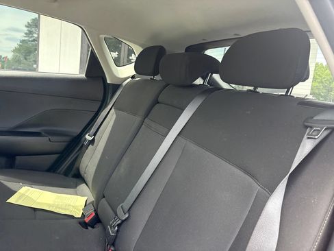 Used 2024 Hyundai Kona SEL AWD/4WD image 5
