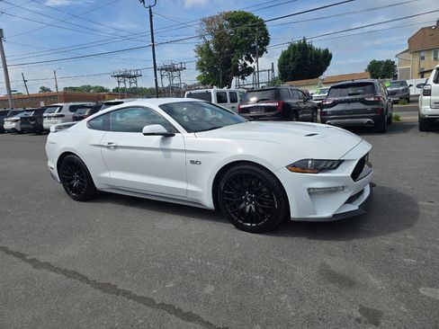 Used 2020 Ford Mustang GT Premium w/ GT Performance Package RWD image 5