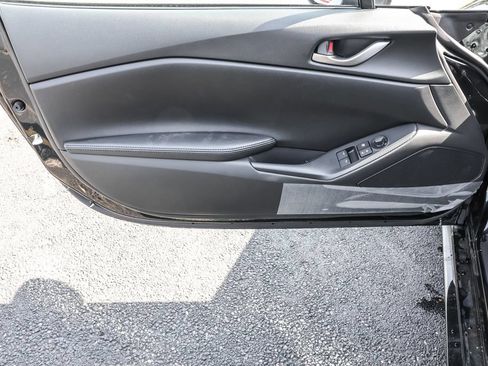 New 2026 MAZDA MX-5 Miata Sport w/ Appearance Package RWD image 32