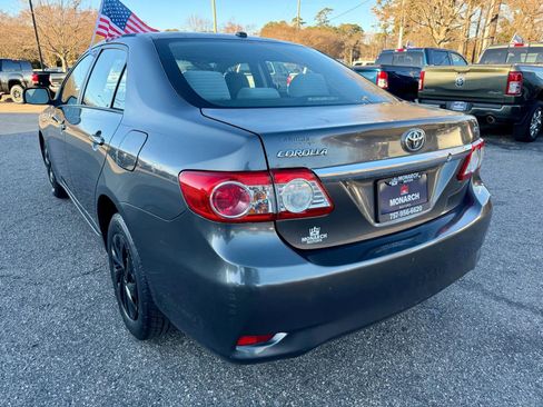 Used 2011 Toyota Corolla LE image 3