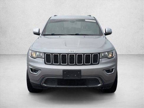 Used 2017 Jeep Grand Cherokee Limited image 2
