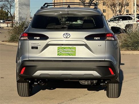 New 2026 Toyota Corolla Cross LE image 4