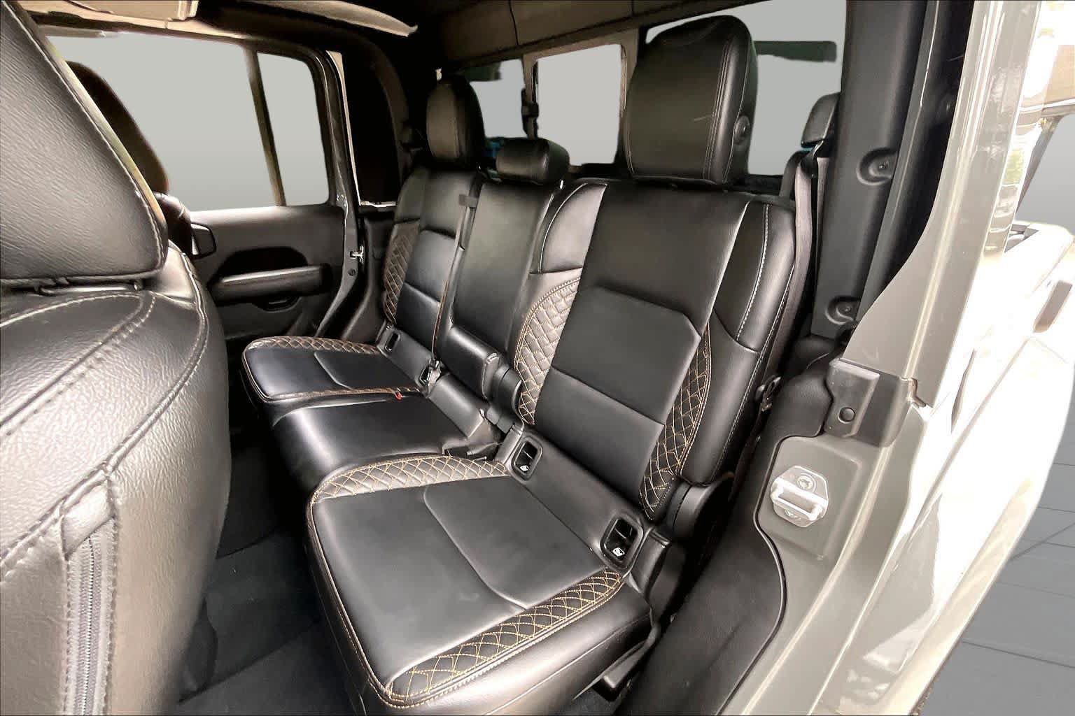 Used 2022 Jeep Gladiator Overland AWD/4WD image 20