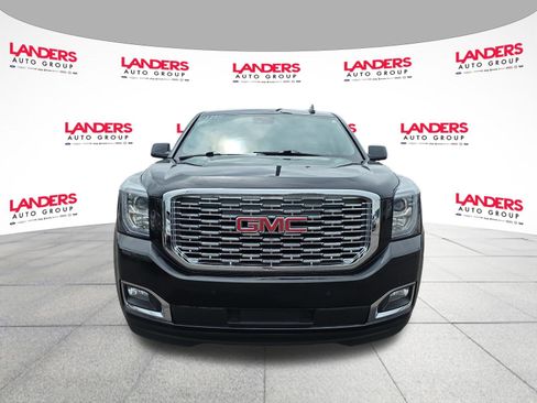 Used 2020 GMC Yukon Denali w/ Denali Premium Package AWD/4WD image 8
