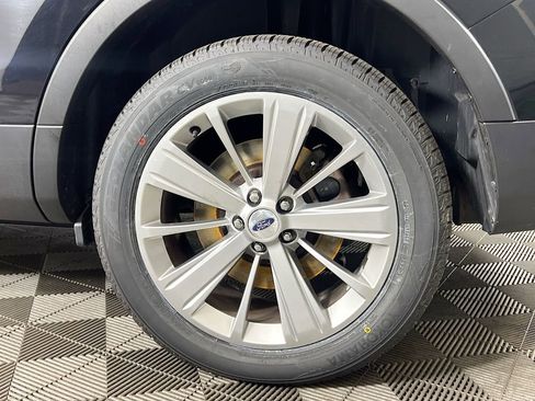 Certified 2018 Ford Explorer Limited AWD/4WD image 33