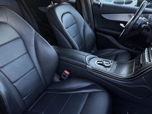 Used 2019 Mercedes-Benz GLC 300 4MATIC image 47