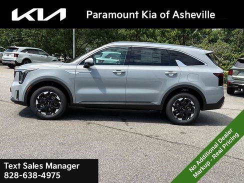 New 2026 Kia Sorento S AWD/4WD image 3