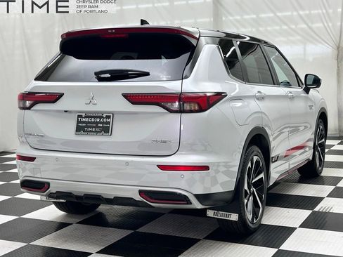 Used 2024 Mitsubishi Outlander Ralliart image 8