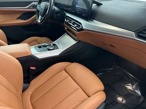 Certified 2023 BMW i4 eDrive35 image 32