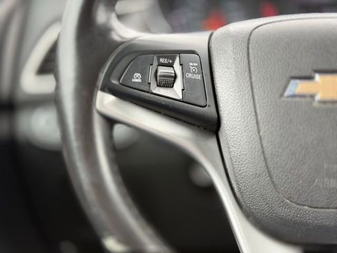 Used 2018 Chevrolet Trax LT w/ LT Convenience Package image 20