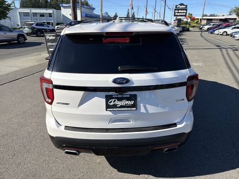 Used 2017 Ford Explorer Sport w/ Equipment Group 401A AWD/4WD image 6