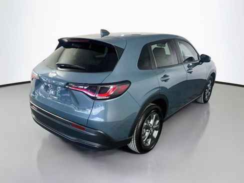 Used 2027 Honda HR-V LX image 8