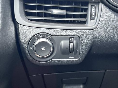 Certified 2019 Buick Envision Essence image 24