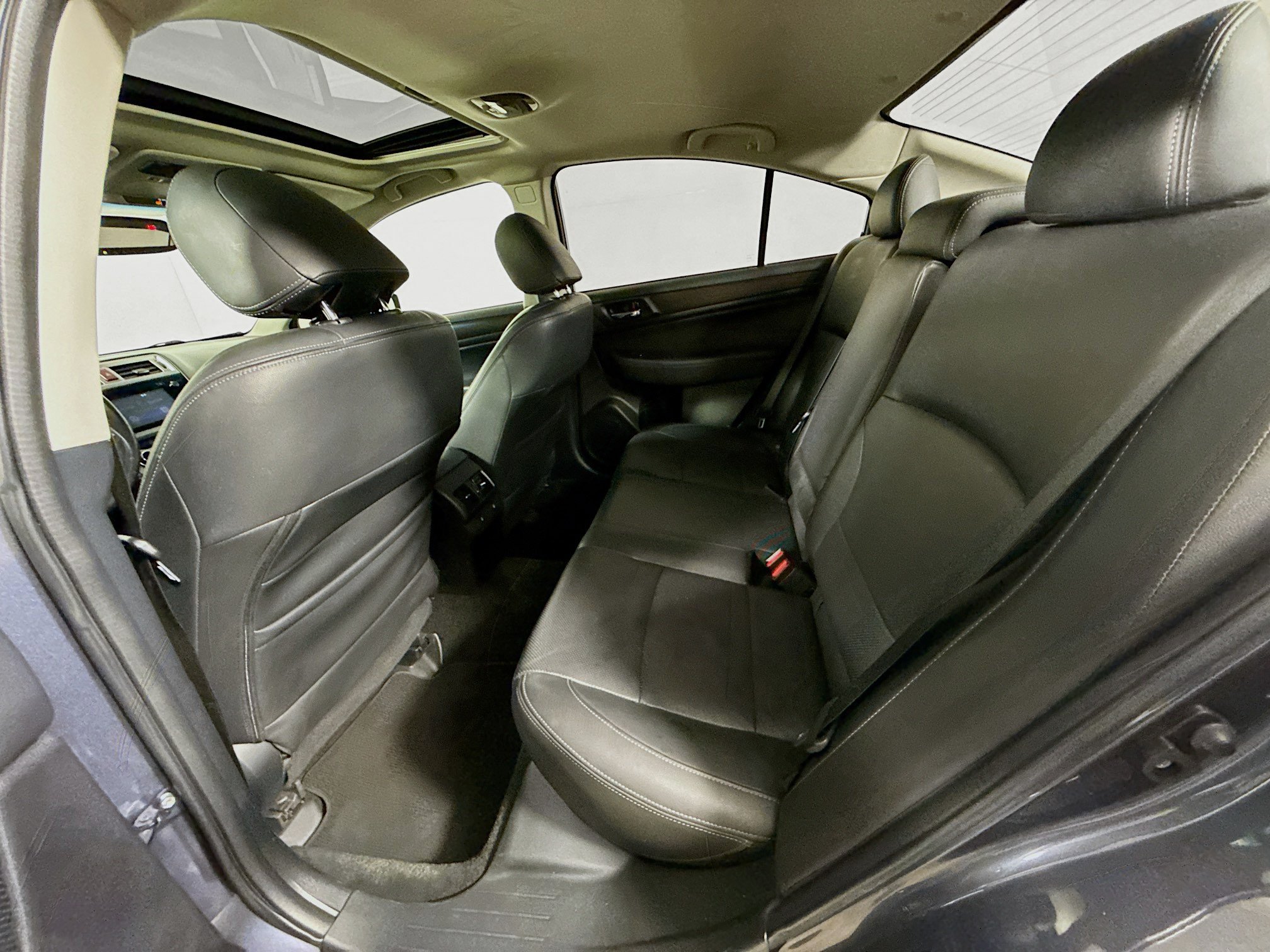 Used 2015 Subaru Legacy 3.6R Limited AWD/4WD image 26