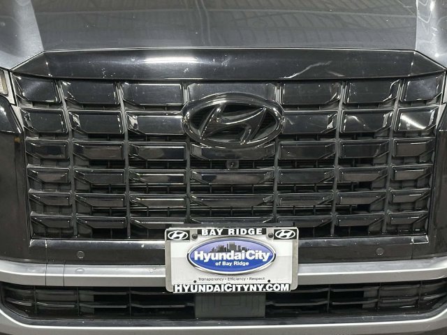 Used 2024 Hyundai Palisade Limited AWD/4WD image 12