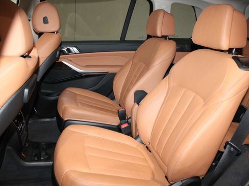 Used 2020 BMW X7 xDrive40i image 19