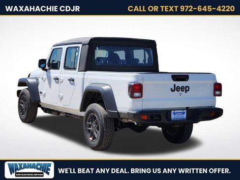 New 2026 Jeep Gladiator Sport AWD/4WD image 3