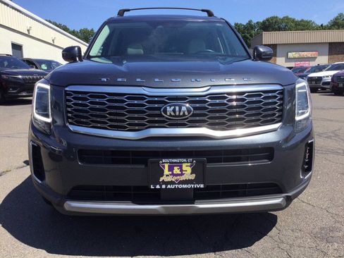 Used 2021 Kia Telluride S AWD/4WD image 4