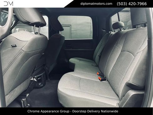Used 2024 RAM 3500 Tradesman w/ Chrome Appearance Group AWD/4WD image 24