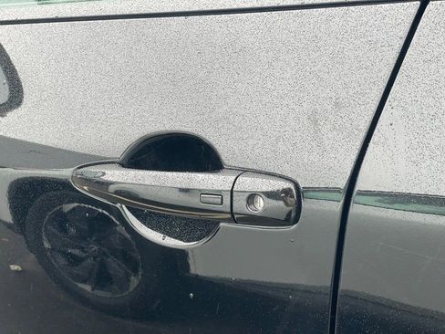 Certified 2023 Nissan Rogue SL image 28