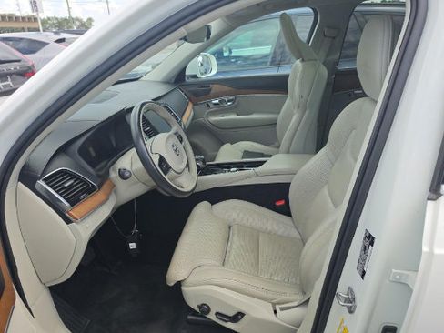 Used 2019 Volvo XC90 T6 Inscription w/ Protection Package Premier AWD/4WD image 5