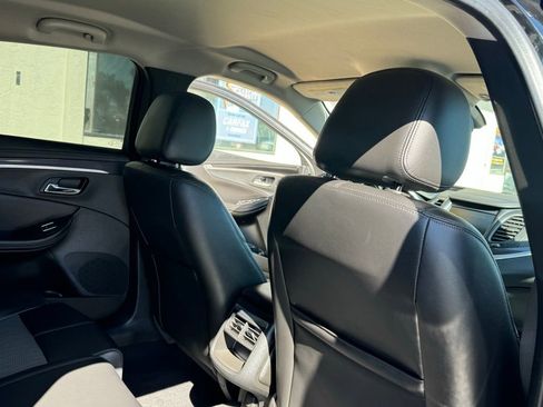 Used 2019 Chevrolet Impala LT image 22